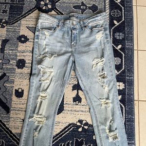 Women’s fashion, nova, skinny, jeans, distressed